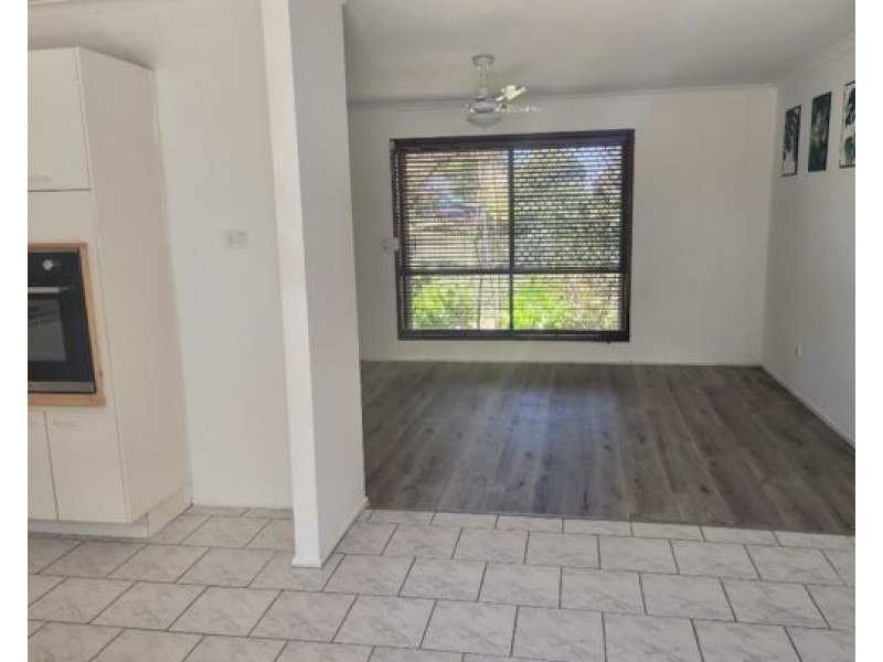 35 Erin Drive, Browns Plains QLD 4118