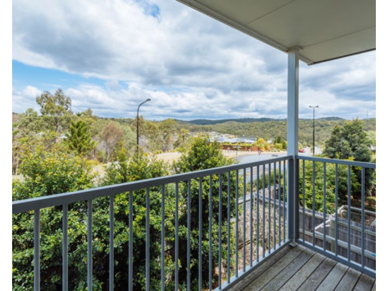 17/1 McAuley Parade, Pacific Pines QLD 4211