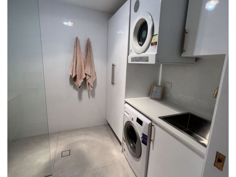 Unit 143/128 Benowa Road, Southport QLD 4215
