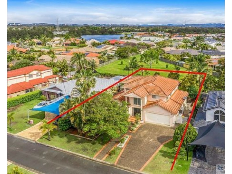 115 Port Jackson Blvd, Clear Island Waters QLD 4226