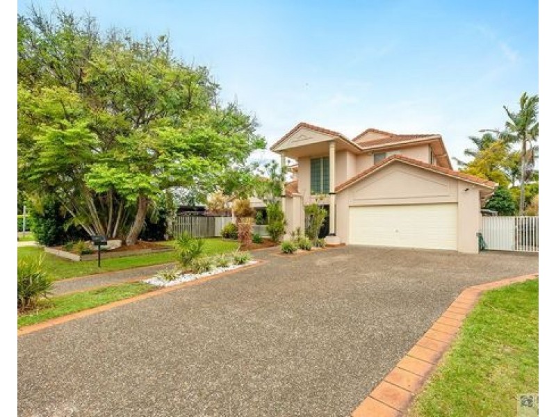 115 Port Jackson Blvd, Clear Island Waters QLD 4226