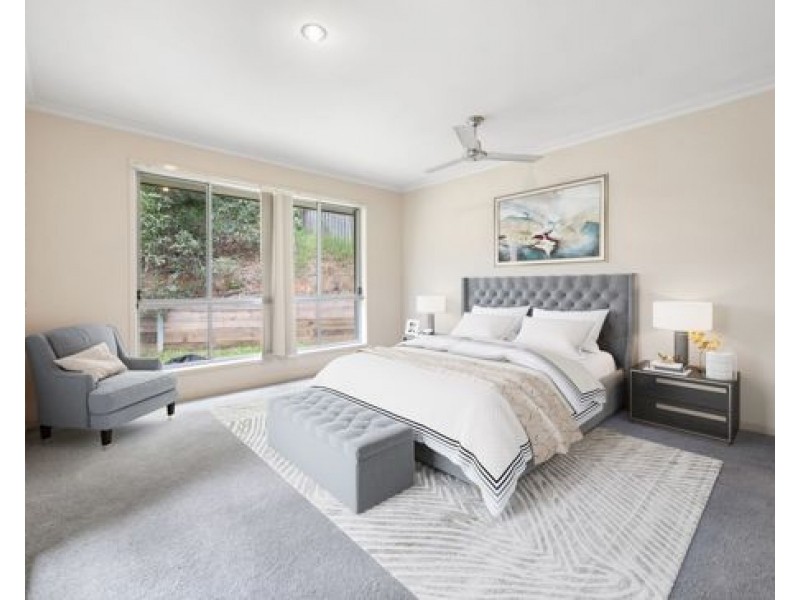 44 ROBERTS DRIVE, Maudsland QLD 4210