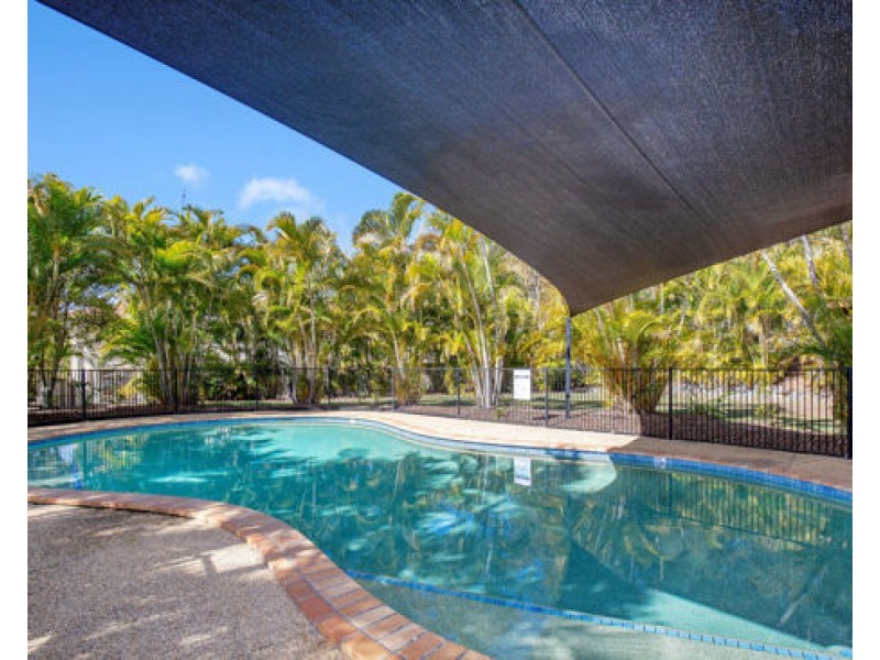 3 Arundel Drive, Arundel QLD 4214