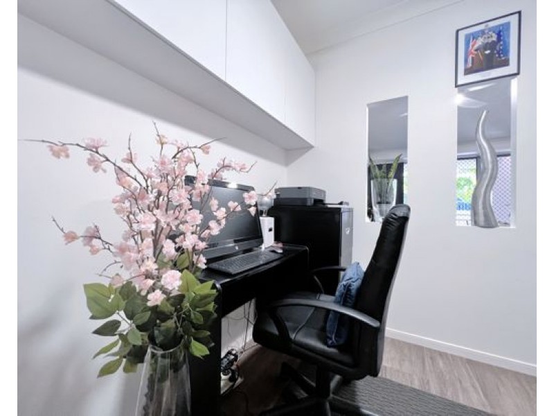 Unit 7/13-23 Bright Avenue, Labrador QLD 4215