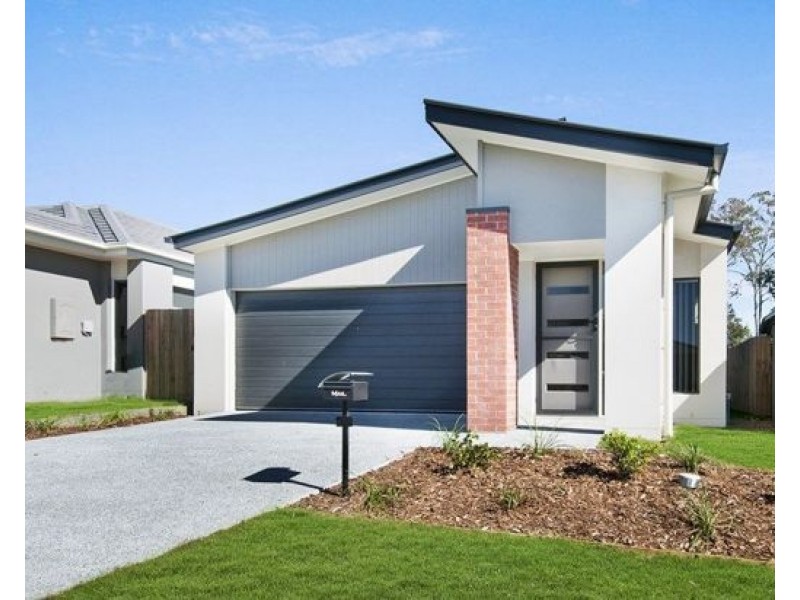 5 ROTHBURY TERRACE, Pimpama QLD 4209