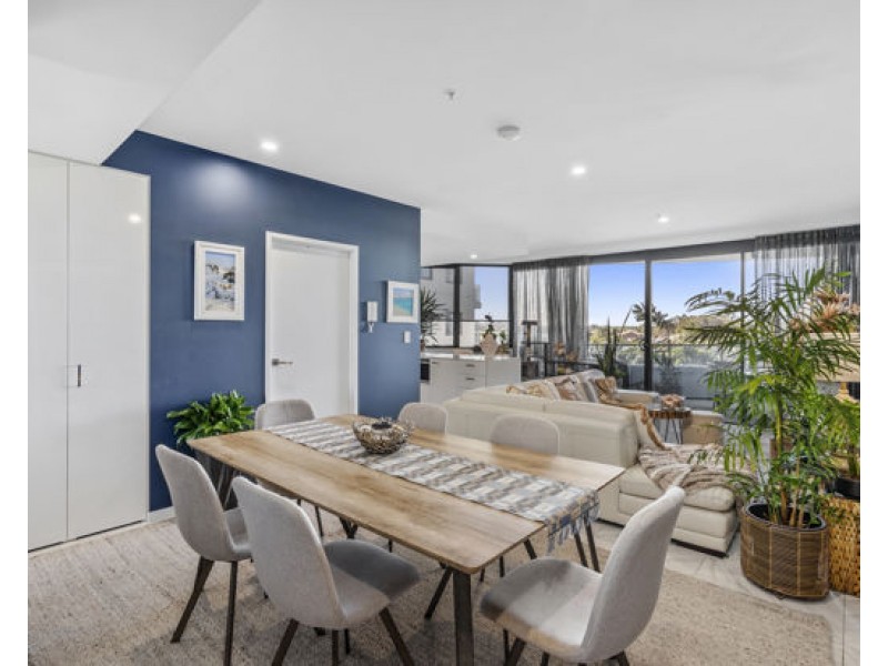4201/5 Harbour Side Court, Biggera Waters QLD 4216
