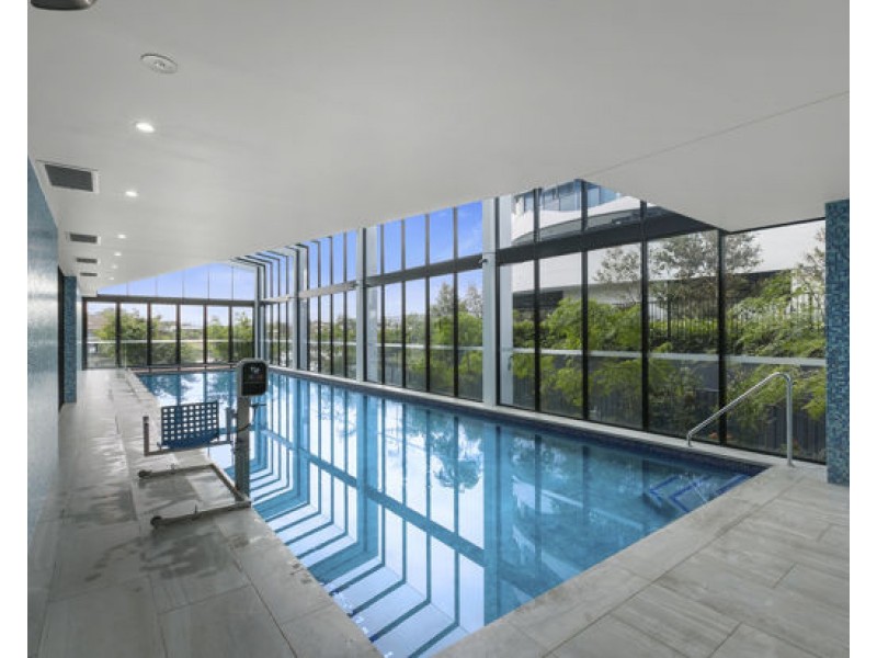 4201/5 Harbour Side Court, Biggera Waters QLD 4216