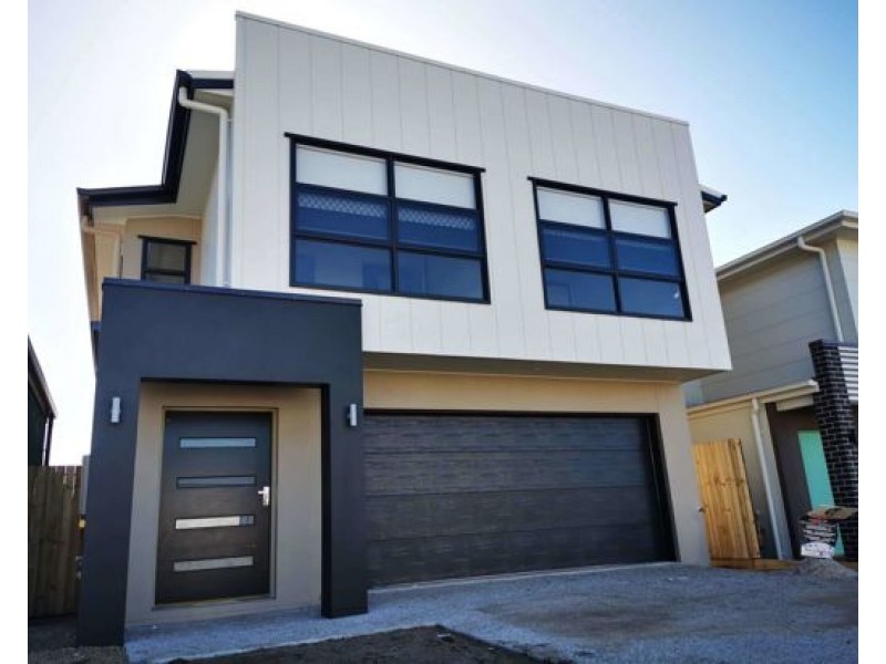 12 Townsville Cres, Deception Bay QLD 4508