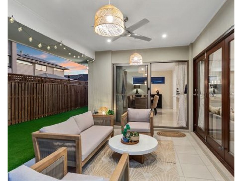 29 Laurel Drive, Helensvale QLD 4212