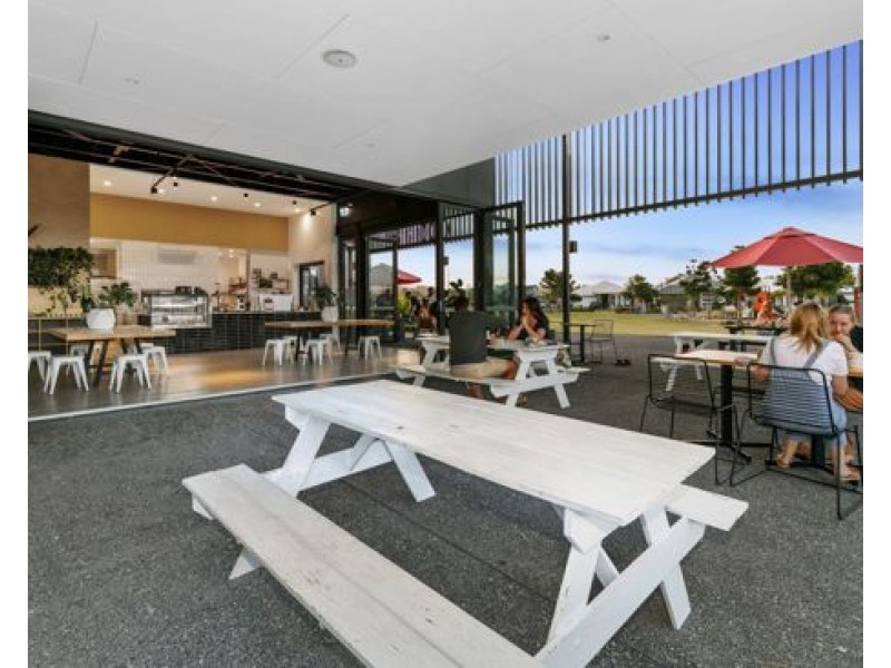 29 Laurel Drive, Helensvale QLD 4212