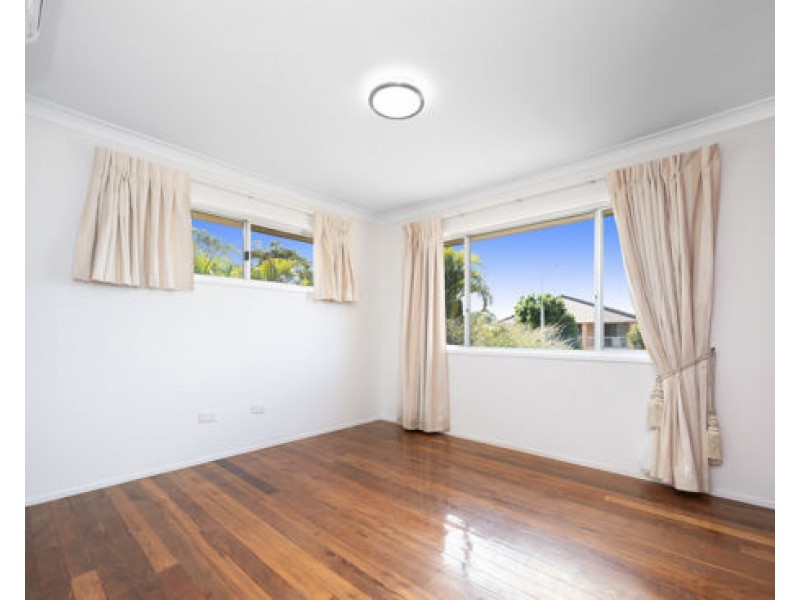 4 Luscombe St, Runcorn QLD 4113