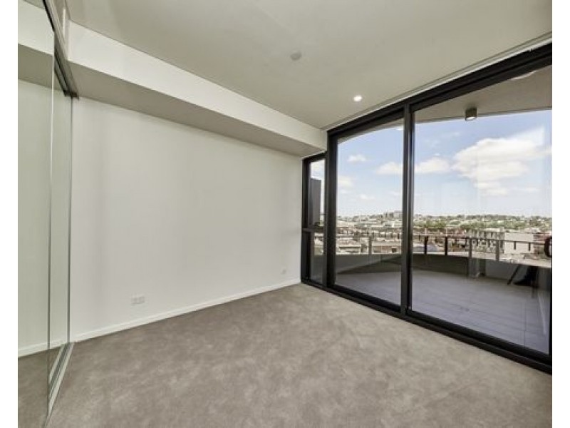 812/62 Logan Road, Woolloongabba QLD 4102