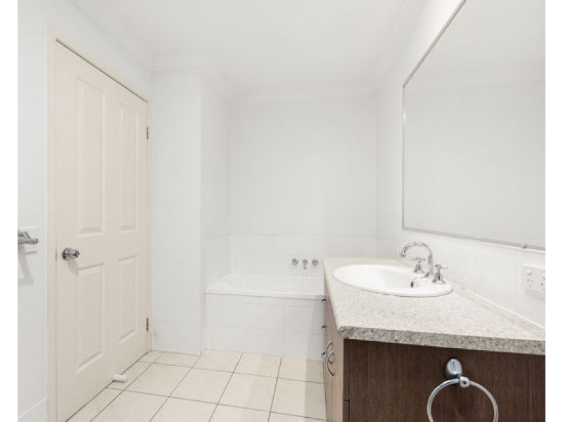 6/29 Lachlan Drive, Wakerley QLD 4154