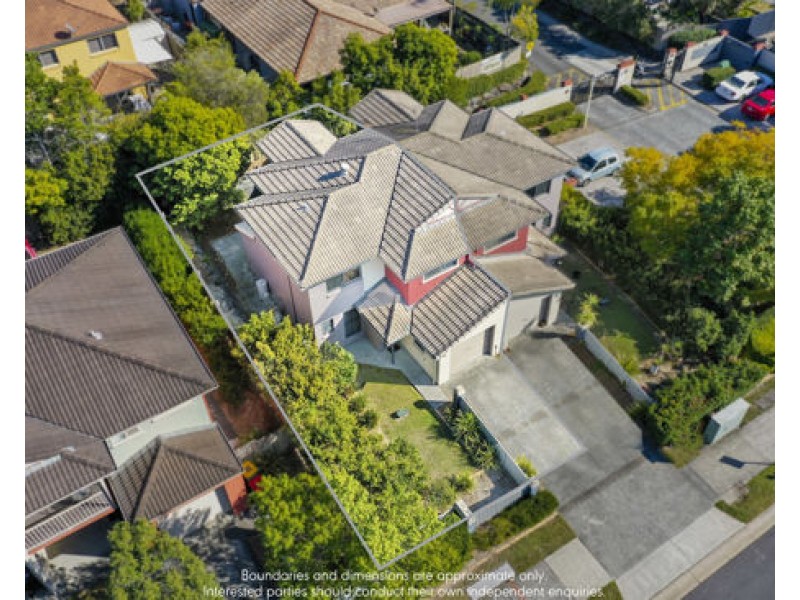 39/31 Archipelago Street, Pacific Pines QLD 4211