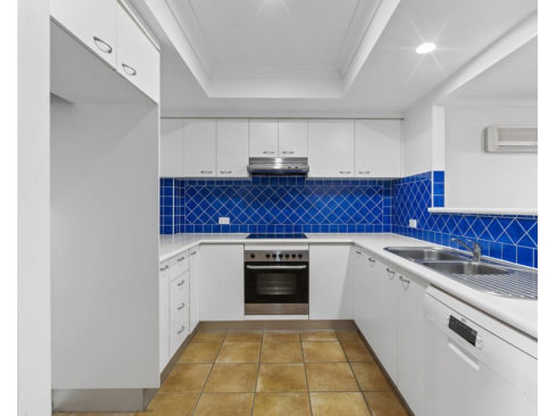 39/31 Archipelago Street, Pacific Pines QLD 4211