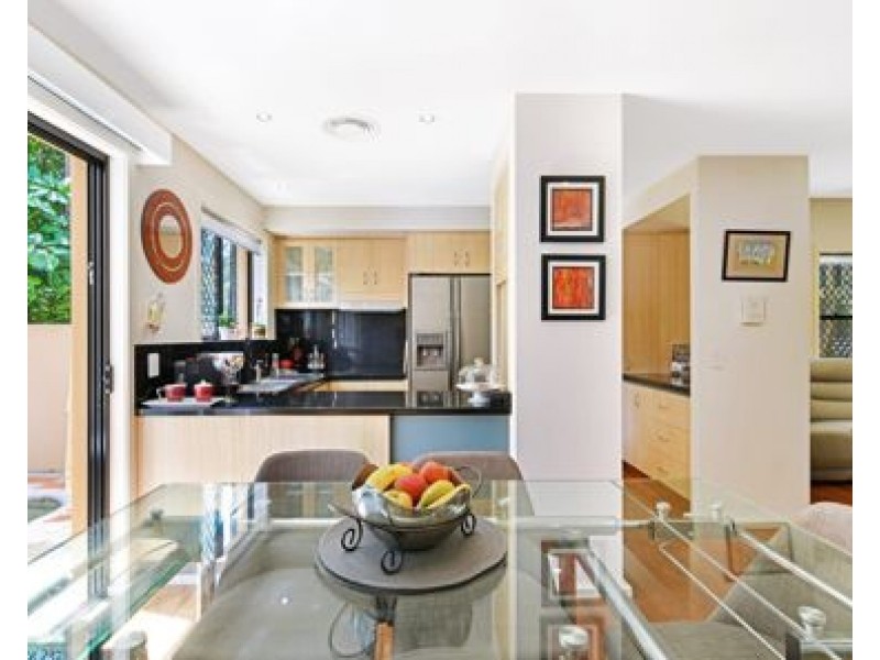 66/24 Slatyer Ave, Bundall QLD 4217