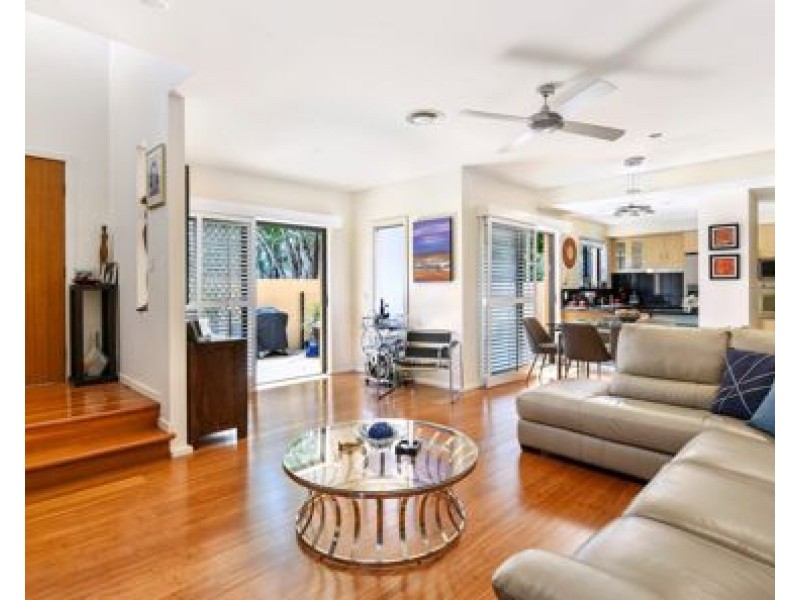 66/24 Slatyer Ave, Bundall QLD 4217