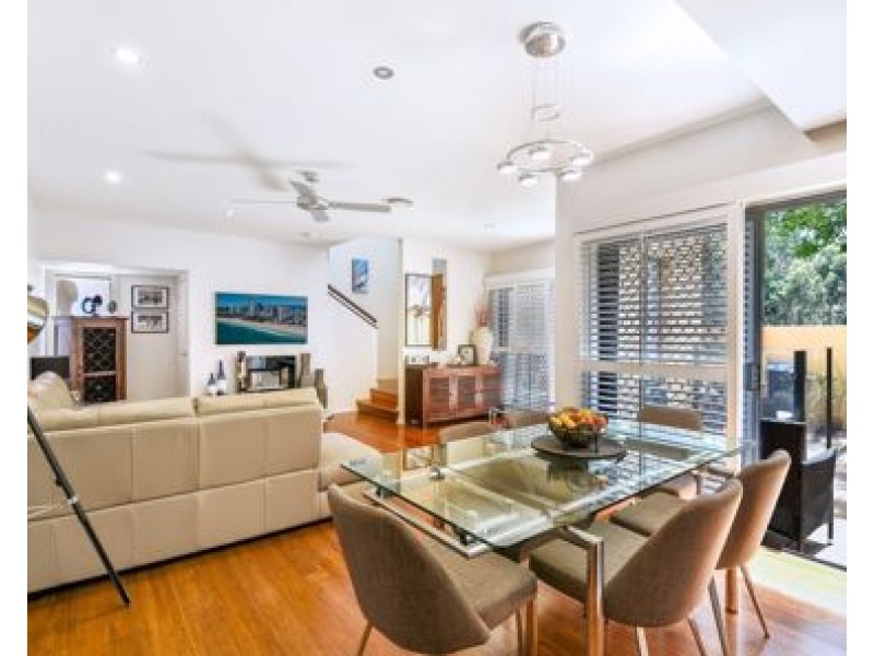 66/24 Slatyer Ave, Bundall QLD 4217