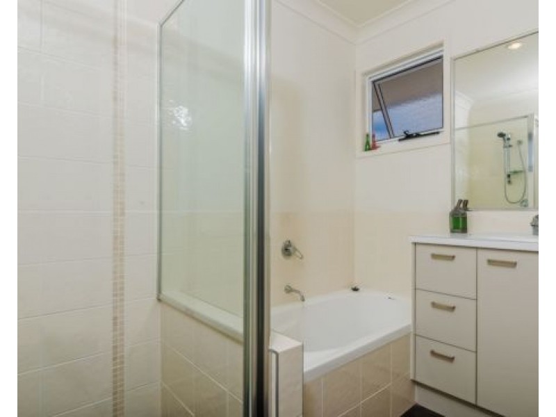 2/9-15 Claudia Street, Burpengary QLD 4505