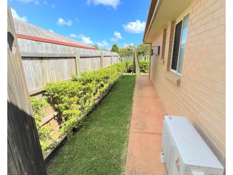 62 COORA ST, Wishart QLD 4122