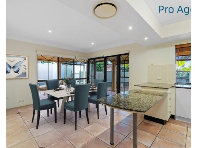 19 24 Radan St, Sunnybank Hills QLD 4109