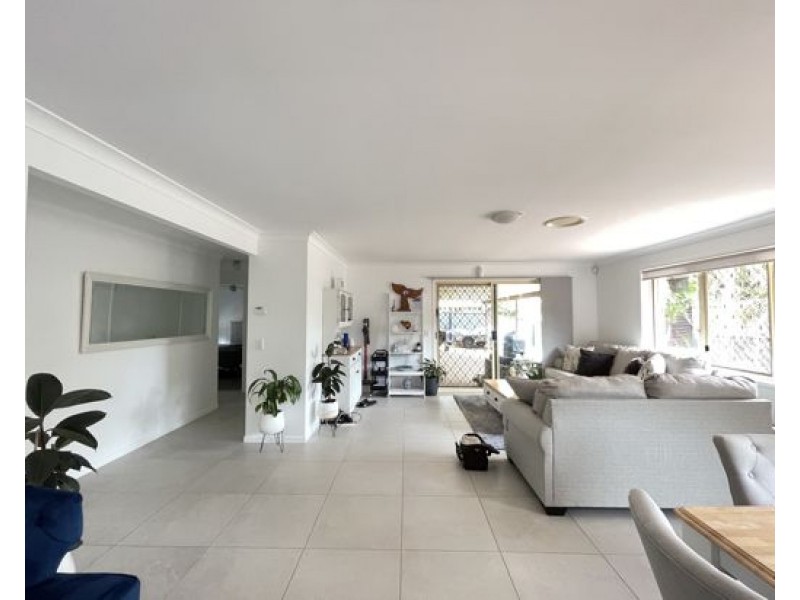 39 Montgomery Dr, Wellington Point QLD 4160