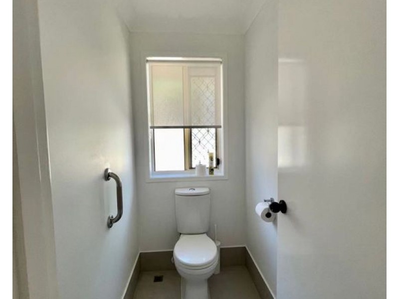 39 Montgomery Dr, Wellington Point QLD 4160