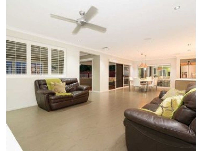 7 Gleeson Street, North Lakes QLD 4509