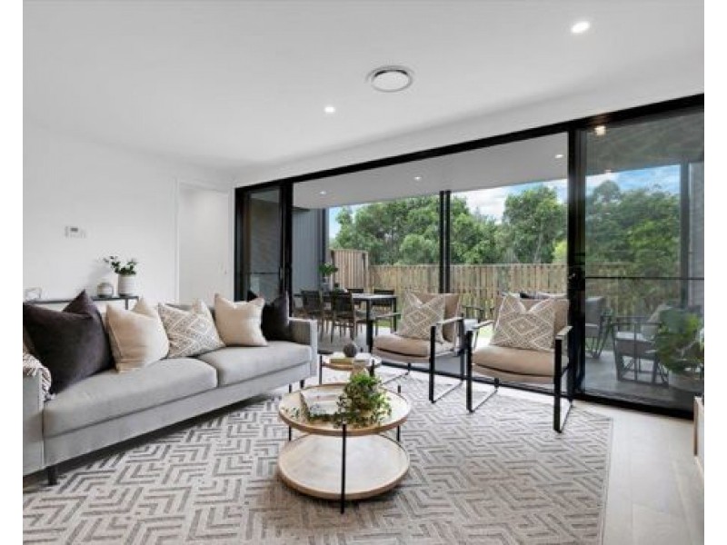 36 66 Illowra St, The Gap QLD 4061