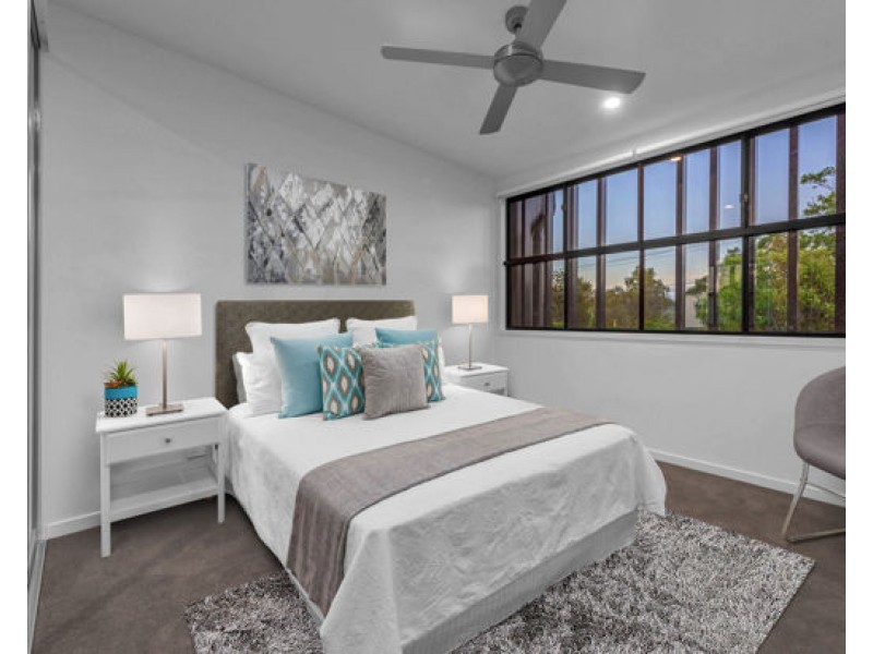 36 66 Illowra St, The Gap QLD 4061