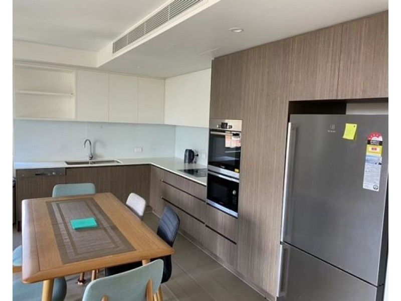 404/5 Chester Avenue, Southport QLD 4215