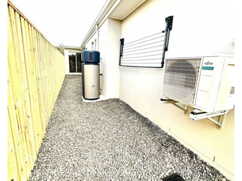 21 Ambrose Street, Chambers Flat QLD 4133