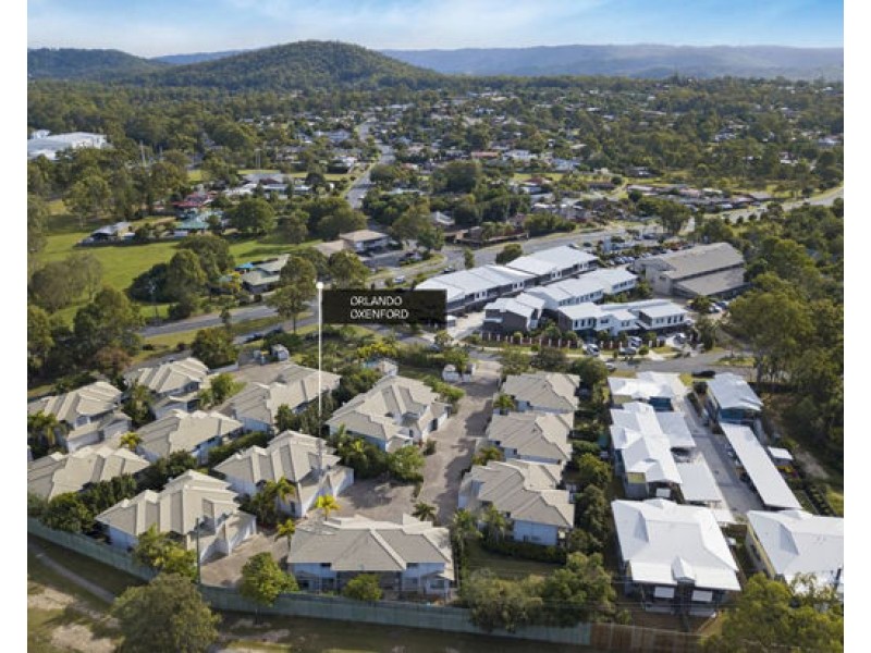 1 Carnarvon Court, Oxenford QLD 4210