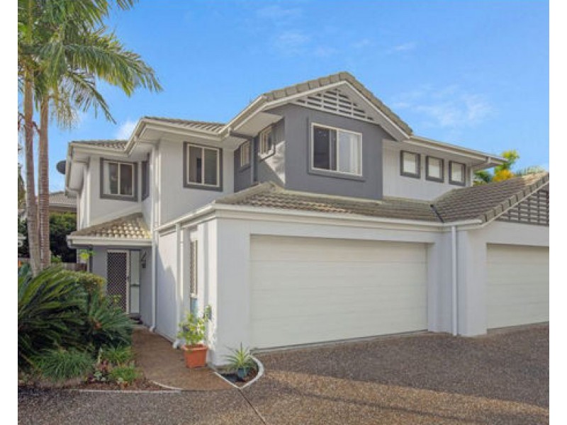 1 Carnarvon Court, Oxenford QLD 4210