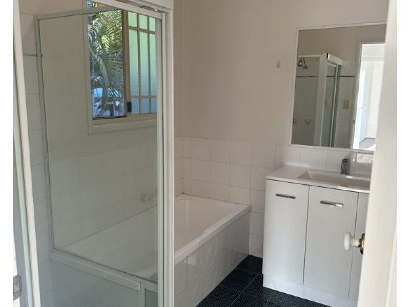 22/19 Sellin Place, Currumbin Waters QLD 4223