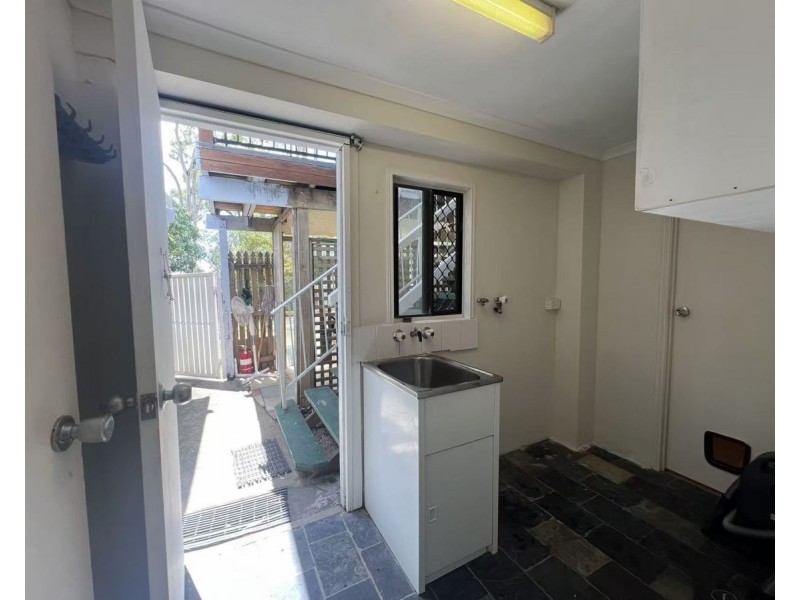 18 The Grange, Nerang QLD 4211