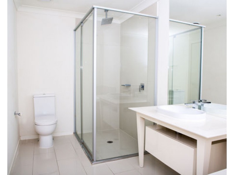 115 North Hill Drive Robina, Robina QLD 4226