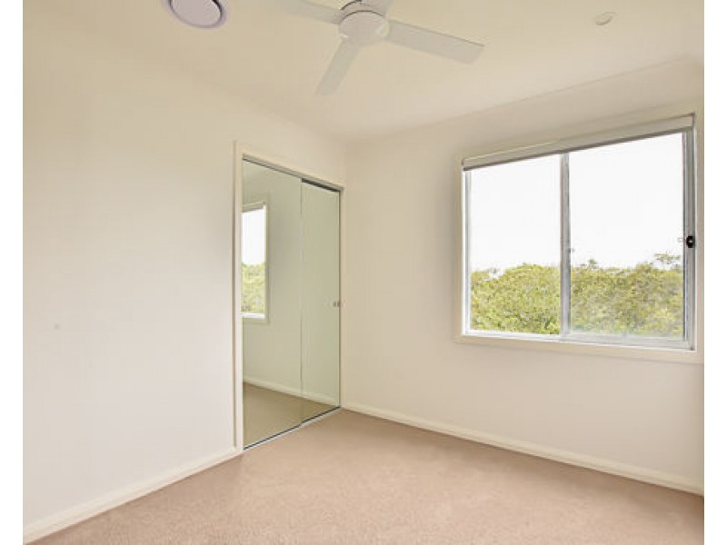 7/341 MacArthur Ave, Hamilton QLD 4007