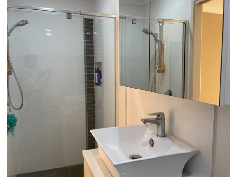 Unit 12, 74 Plaza St, Wynnum West QLD 4178