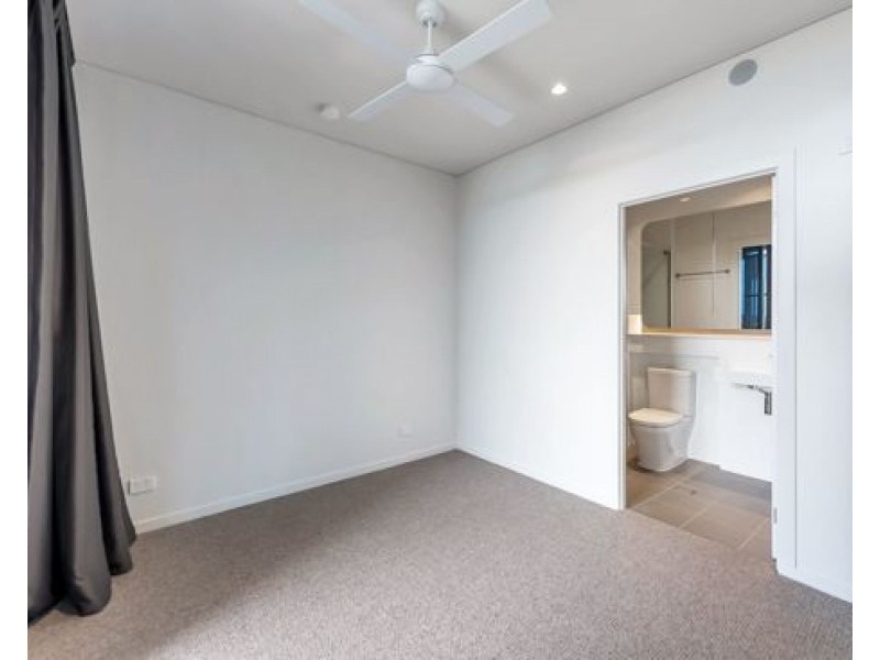 803/232 Wellington Road, Kangaroo Point QLD 4169