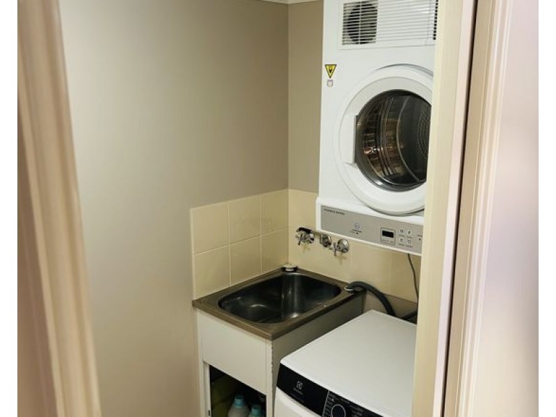 147/67-79 Kambara St, White Rock QLD 4868