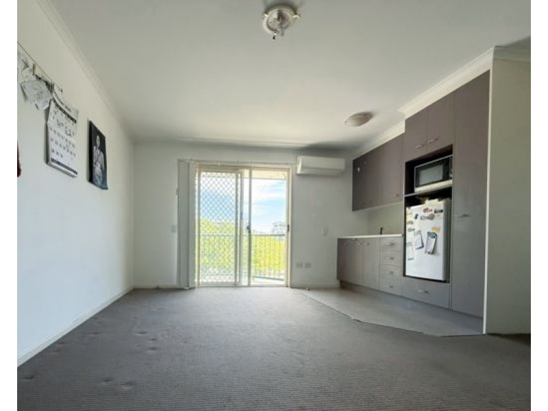 Lot 4/12-20 Ballantine Street, Chermside QLD 4032