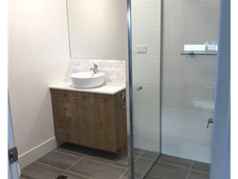 33/30 Creekside Terrace, Albany Creek QLD 4035