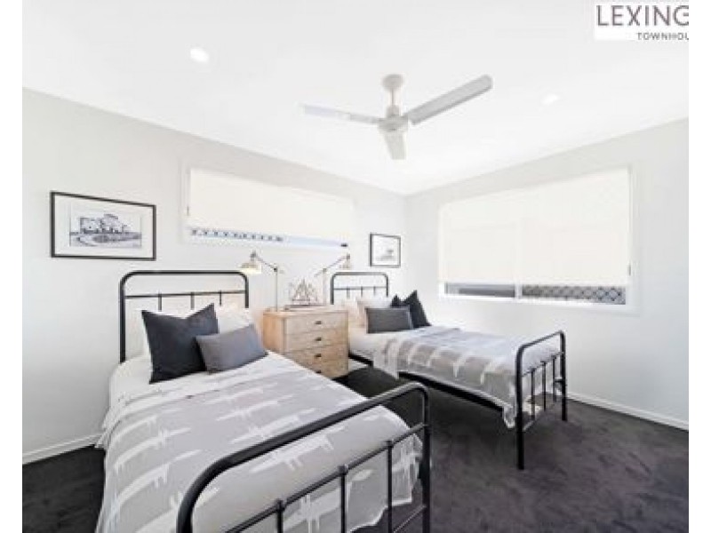 33/30 Creekside Terrace, Albany Creek QLD 4035