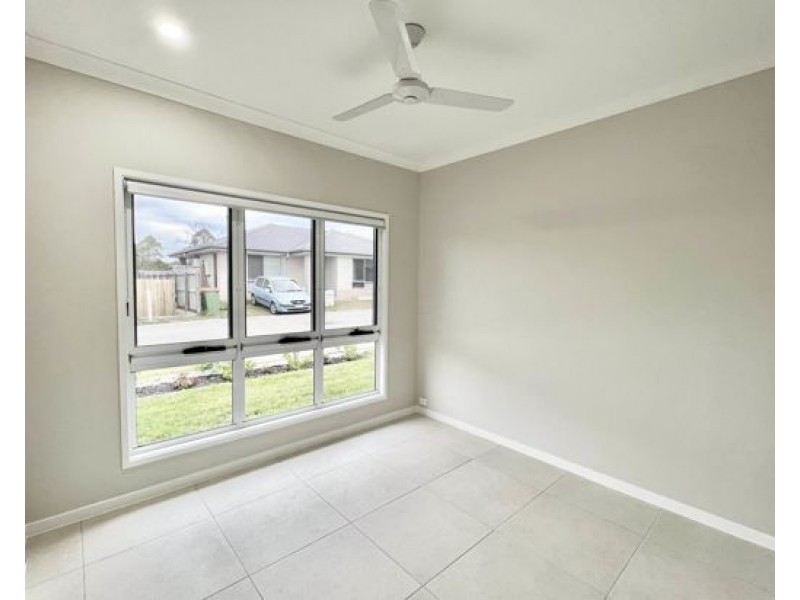 3/149 Peverell Street, Hillcrest QLD 4118
