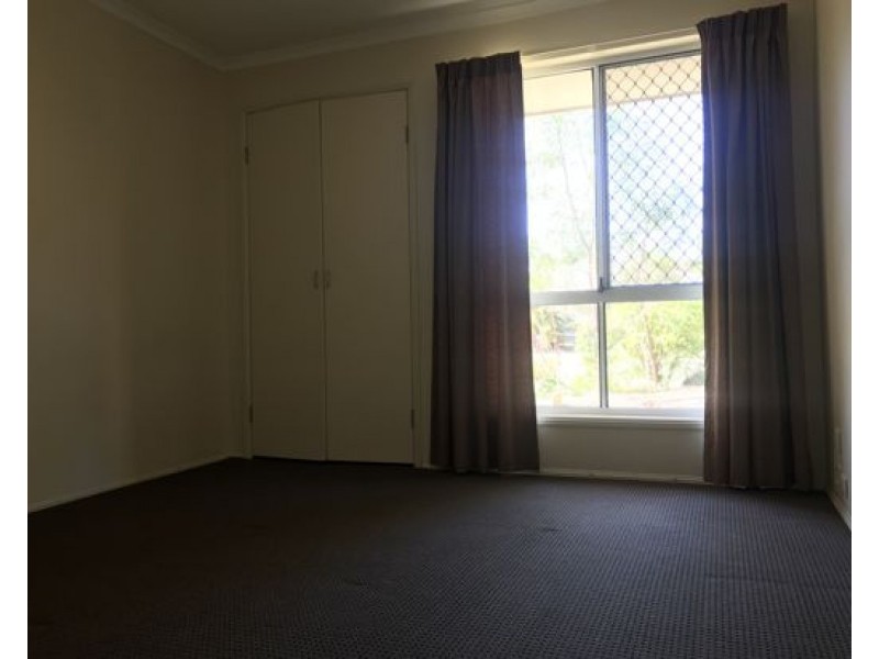 8 45 Village Way, Oxenford QLD 4210