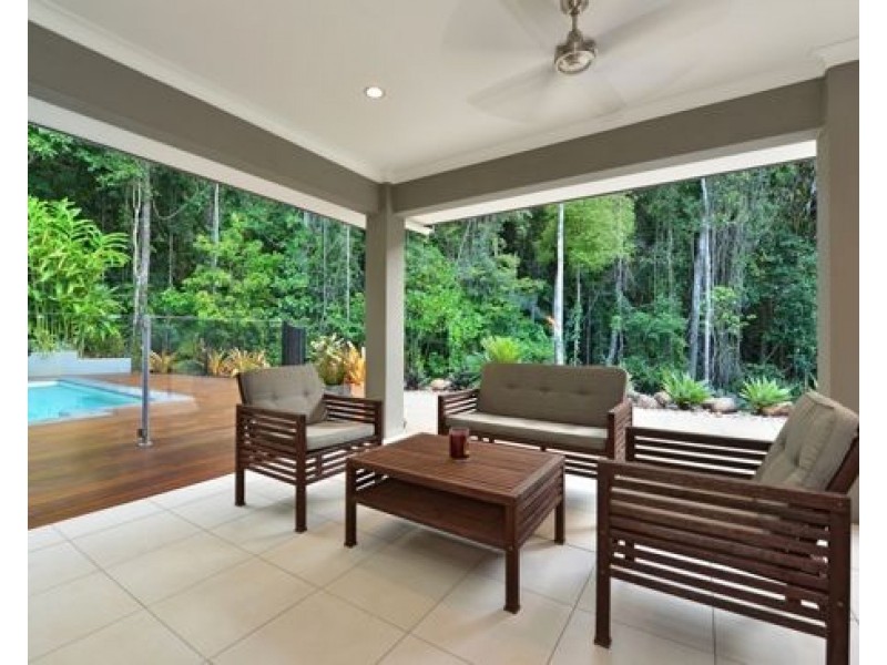 77 Leonard Street, Kewarra Beach QLD 4879
