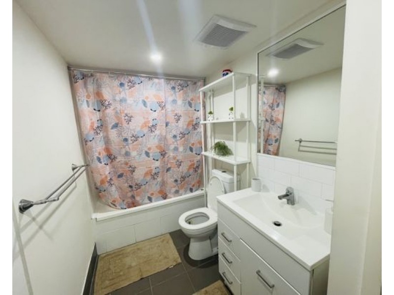 12/6 Lockhart Street, Woolloongabba QLD 4102