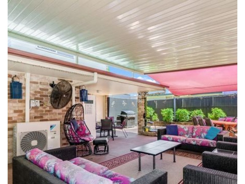 24 Southerden drive, North Lakes QLD 4509