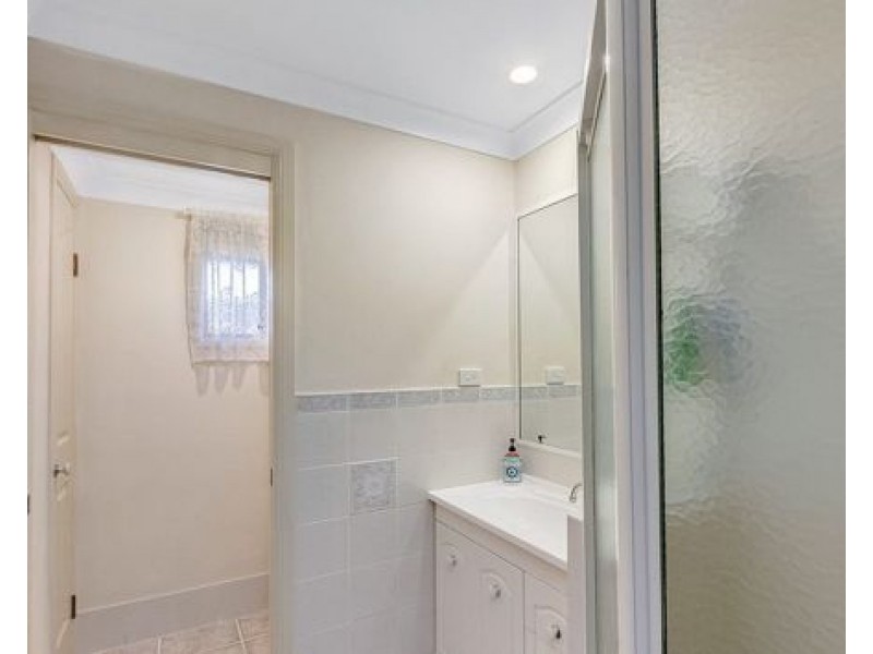 24 Southerden drive, North Lakes QLD 4509